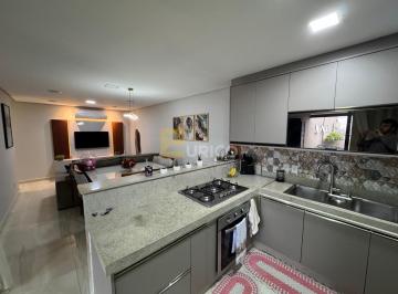 Casa · 207m² · 3 Quartos · 3 Vagas · Casa para venda em JARDIM CARLOS LOURENÇO de 207.00m² com 3 Quartos, 1 Suite e 3 Garagens