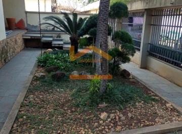 Casa · 241m² · 3 Quartos · 6 Vagas · Casa para venda e aluguel em Jardim Girassol de 241.00m² com 3 Quartos, 1 Suite e 6 Garagens