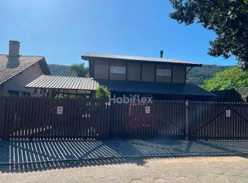 bc72ea7b2fc989971a15fdf3286310d165e52b1d · Casa com 2 dormitórios à venda - Lagoa da Conceição - Florianópolis/SC