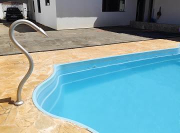 Casa de 5 quartos, Araraquara · Casa com piscina em Araraquara