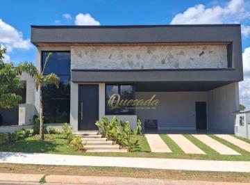 616b8cab3b39cecc96b6cada2189b1ce496d9fa4 · Casa térrea nova à venda com 3 suítes, piscina e escritório no Condomínio Villa Sapezal.