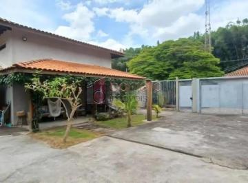 Casa · 220m² · 3 Quartos · 3 Vagas · Casa para alugar em Traviú de 220.00m² com 3 Quartos, 3 Suites e 3 Garagens