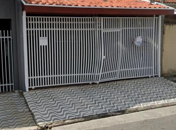 Casa Venda de 3 quartos · Sobrado super conservado