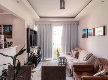 Apartamento de 2 quartos, Salvador · Apt 2/4 Brotas+ Dependência.70 M2.Reformado.Pertinho da Upa e Estação de Metrô.
