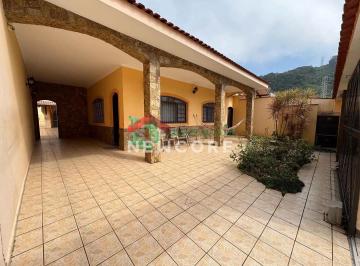 Casa · 219m² · 3 Quartos · 3 Vagas · Casa em Rua João Pessoa - Centro - Mongaguá/SP