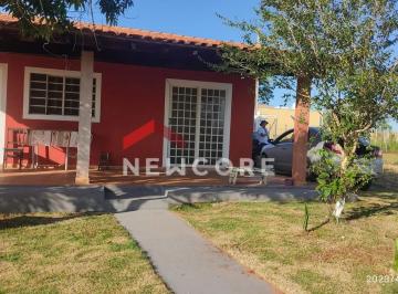 Casa · 300m² · 2 Quartos · 5 Vagas · Casa em  Rua Álvaro de Oliveira Lopes Pinto - Estância Balneária Águas Virtuosas - Bauru/SP
