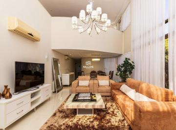 Casa · 585m² · 4 Quartos · 8 Vagas · Casa em Condominio para locação com 4 quartos no Campo Comprido em Curitiba.