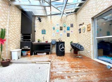 Área Gourmet · Casa de Condominio com 3 Quartos no Sítio da Figueira.