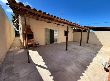 Casa de 3 quartos, Riacho Fundo · Av. Sucupira - CH 14 - Ótima casa de 03 quartos, com churrasqueira! Colonia Agricola Sucupira!