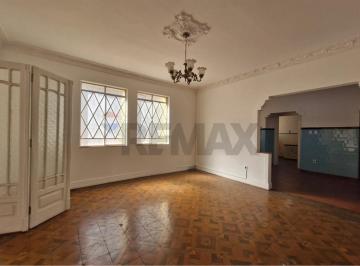 Comercial · 300m² · 4 Quartos · 5 Vagas · Casa Comercial para Alugar no Centro de Vinhedo