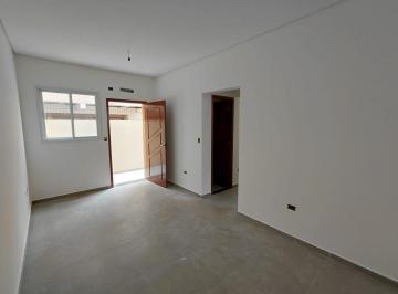 a13e4becab71923f660f854ac672f6157fae4c24 · Sobrado Novo com Quintal Amplo e 3 Quartos em Santos