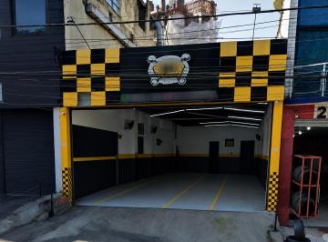 Comercial · 168m² · 10 Vagas · Galpão na Avenida Luiz Dumont Villares, N. 2184 • 168 m²