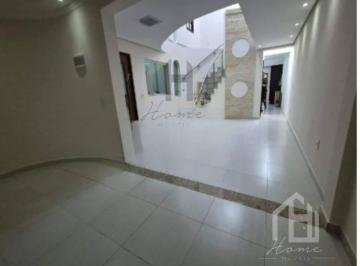 Casa · 264m² · 4 Quartos · 2 Vagas · Sobrado à venda com 264m² 4 dormitórios sendo 1 suíte. Bairro Vila Pires. Santo André.