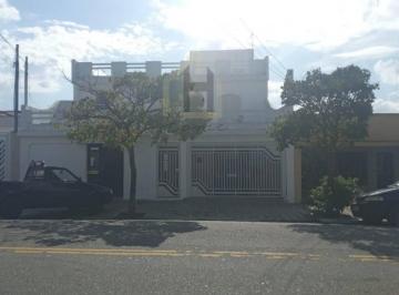 Casa · 260m² · 3 Quartos · Casa à venda - em Osvaldo Cruz