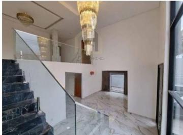 Casa · 300m² · 4 Quartos · 7 Vagas · Sobrado à venda com 300 metros 4 dormitórios sendo 3 suítes. Bairro Jardim São Caetano. São Caetano 