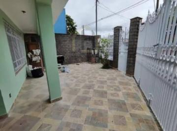 Casa · 145m² · 3 Quartos · Excelente casa para Venda E conta com 3 quartos, sendo todos suítes, garantindo o máximo de confo
