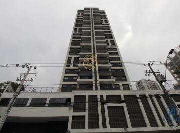 Apartamento de 2 quartos, Curitiba · Apartamento moderno com rooftop e vista panorâmica