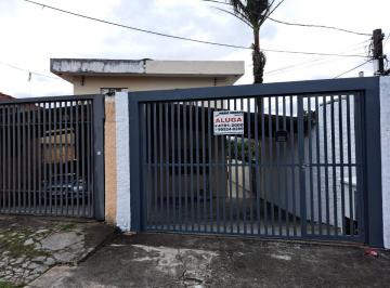 Casa de 2 quartos, Embu das Artes · Sobrado próximo do Centro do Embu das Artes