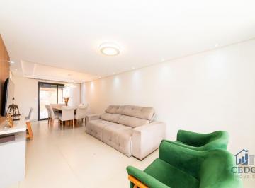 Casa de 3 quartos, Curitiba · 3 dormitórios, suíte e área gourmet em condomínio completo.