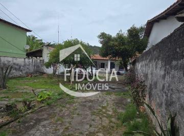 Casa de 3 quartos, Niterói · Oportunidade para Investidores ou Construtores - Amplo Terreno Plano de 360m²