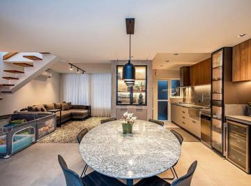 Casa de 3 quartos, Guarulhos · Casa com 250 m² e 3 quartos à venda em Jardim Maia