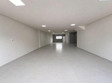 b79ed512d21378f5ef65d5352f4453598a254db3 · Salão para alugar, 330 m² - Vila Mussoline - São Bernardo do Campo/SP