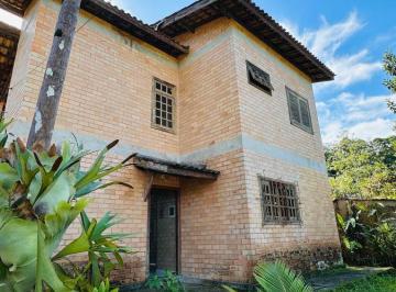 Casa de 3 quartos, São Sebastião · Casa para Locação anual em Boissucanga casa independente