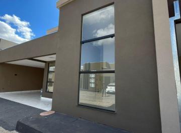 Casa de 3 quartos, Águas Lindas de Goiás · CASA DE ALTO PADRÃO EM CONDOMÍNIO BEM LOCALIZADO E SEGURO
