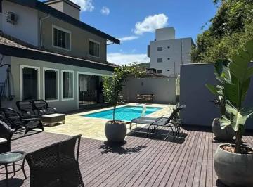 Casa de 3 quartos, Armação dos Búzios · CASA À VENDA NO VILLAGE DE BÚZIOS – CONFORTO E EXCLUSIVIDADE