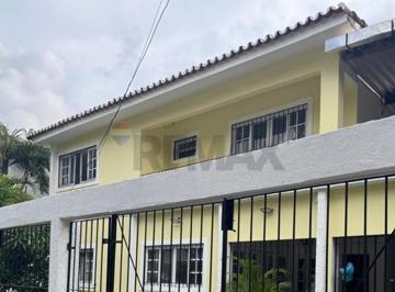 Casa · 500m² · 6 Quartos · 4 Vagas · Casa Alto Padrão 500 m² | 6 Quartos | 6 Banheiros | Energia Solar | Poço da Panela — Recife/PE