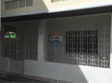 Apartamento · 55m² · 2 Quartos · 1 Vaga · Apartamento Térreo Reformado com Quintal e Garagem em Casa Amarela — Sem Taxa de Condomínio