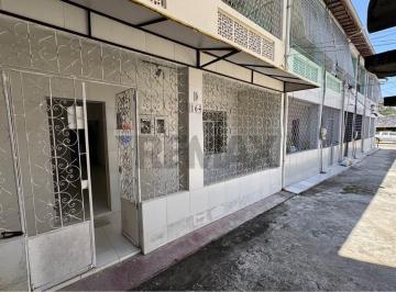 Apartamento · 55m² · 2 Quartos · 1 Vaga · Apartamento Térreo Reformado com Quintal e Garagem em Casa Amarela — Sem Taxa de Condomínio