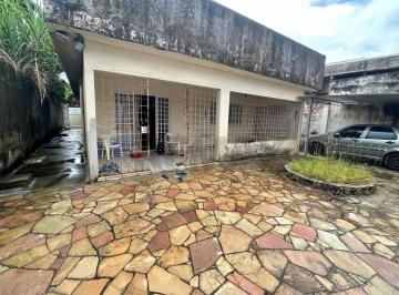 Casa · 360m² · 3 Quartos · Seu Novo Lar: Casa com Piscina em Jaboatão dos Guararapes
