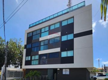 Apartamento · 32m² · 1 Quarto · 1 Vaga · Flat a 500m da Praia do Cupe com Piscina no Rooftop — Para até 4 Pessoas, Alto Retorno no Airbnb, Po