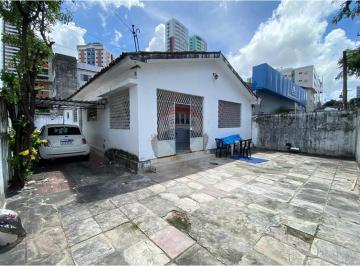 Casa · 200m² · 3 Quartos · 6 Vagas · Alugo casa para ponto comercial, em Casa Amarela com área total de 300 m2