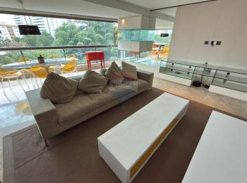 Apartamento · 200m² · 4 Quartos · 3 Vagas · "Luxuoso Apto. na Beira Rio: Conforto e Segurança"