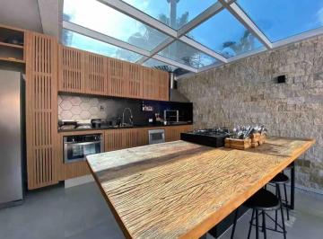 Casa de 3 quartos, Maceió · Casa com 320 mts², 3 quartos, piscina e churrasqueira em Jatiúca - Maceió - AL
