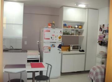Apartamento de 2 quartos, Águas Claras · 02 quartos reformado armários planejados aceita financiamento Rua das Figueiras Águas Claras Norte