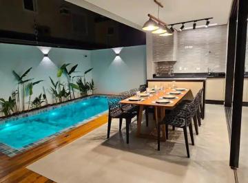Casa de 3 quartos, Marília · Casa com 320 mts², 3 quartos, piscina e churrasqueira em Marília - SP