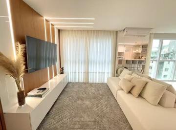 Apartamento de 4 quartos, Rio de Janeiro · Apartamento em Copacabana - Rio de Janeiro em condomínio com 3 quartos 2 suítes