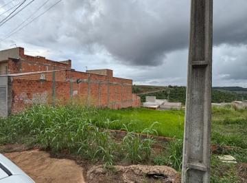 Terreno · 250m² · Terreno à venda em Londrina, Gleba Simon Frazer, com 250 m²