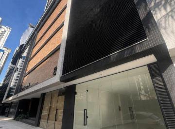Comercial · Sala Comercial com 100M² para Locação no Centro de Balneário Camboriú