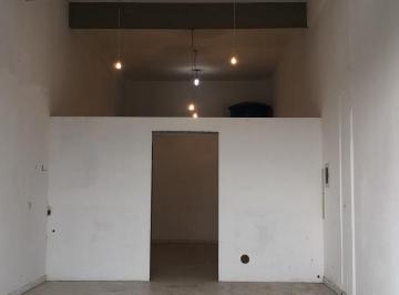Comercial · 64m² · 2 Vagas · Imóvel Comercial em Jardim São Vicente, Cotia/SP de 64m² para locação R$ 2.000,00/mes