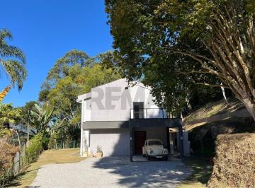 Casa · 212m² · 3 Quartos · 3 Vagas · Casa em Parque do Imbui, Teresópolis/RJ de 212m² 3 quartos para locação R$ 5.000,00/mes