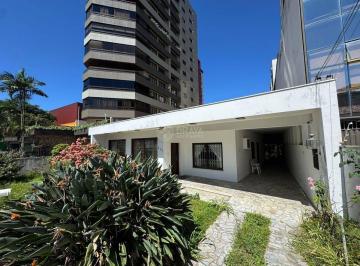 Casa · 180m² · 3 Quartos · 3 Vagas · Casa em Centro, Itajaí/SC de 180m² 3 quartos para locação R$ 12.000,00/mes
