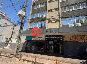 Comercial · 70m² · Sala em Zona 01, Maringá/PR de 70m² para locação R$ 850,00/mes
