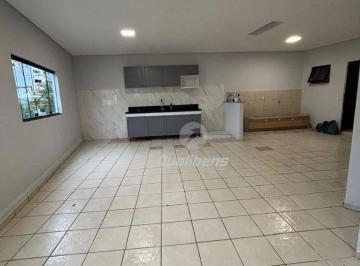 Comercial · 127m² · Salão em Vila Dirce, Mauá/SP de 127m² para locação R$ 3.600,00/mes