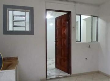 Casa · 40m² · 1 Quarto · Casa em Vila Flórida, Guarulhos/SP de 40m² 1 quartos para locação R$ 950,00/mes
