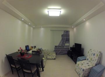 Apartamento de 2 quartos, São Paulo · Apartamento na Vila Olímpia com 3 vagas, condomínio em constante valo