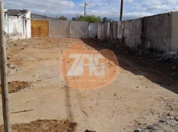 Terreno · 311m² · Terreno em Conjunto Residencial Araretama, Pindamonhangaba/SP de 311m² à venda por R$ 140.000,00
